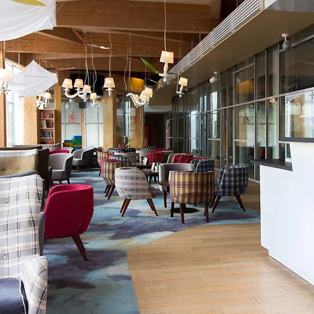 Aquarius Szálloda 5*