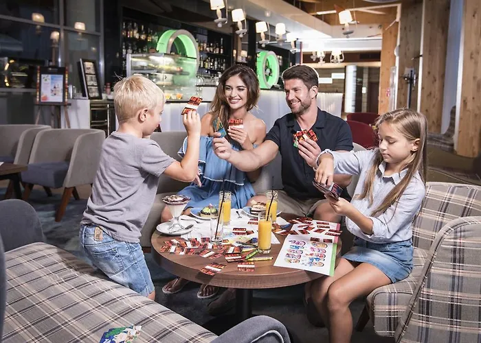 Отель Aquarius 5*